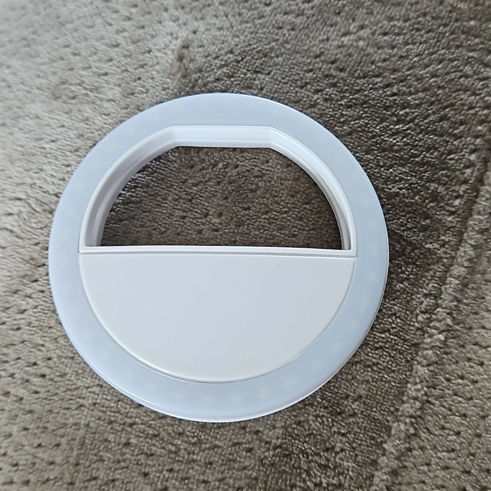 Selfie LED light for cell phone